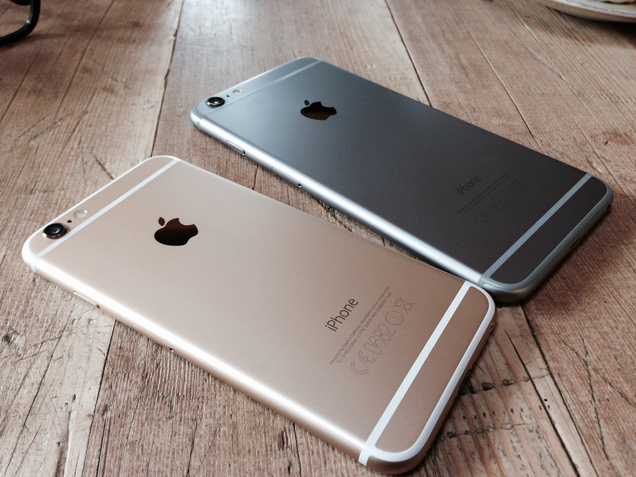 苹果6plus与iPhone 6s Plus最新报价及市场分析